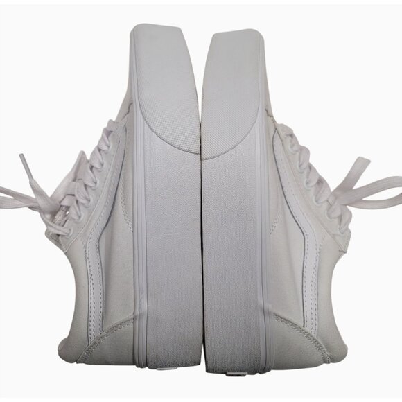 Vans White Canvas Lace-Up Sneakers Size 7M/8.5W Classic Style - Picture 4 of 12